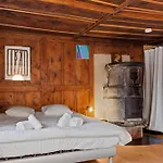 Vakantiehuis Maison 9 Personnes A Venthone, Sauna Et Vue