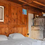 Vakantiehuis Maison 9 Personnes A Venthone, Sauna Et Vue