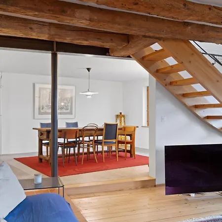 Maison 9 Personnes A Venthône, Sauna Et Vue Venthone