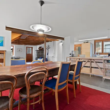 بيت للعطل Maison 9 Personnes A Venthone, Sauna Et Vue *