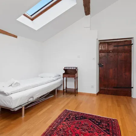 بيت للعطل Maison 9 Personnes A Venthone, Sauna Et Vue *
