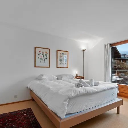 Maison 9 Personnes A Venthone, Sauna Et Vue Venthone